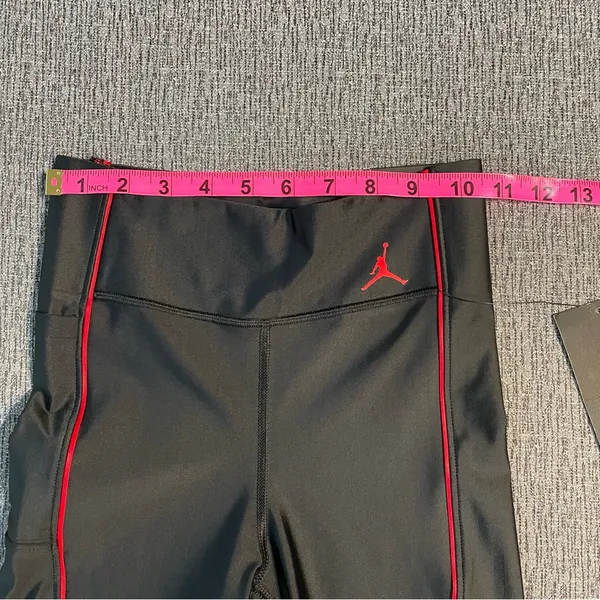 Nike Jordan Essential Pocket Bike Shorts - Image 14