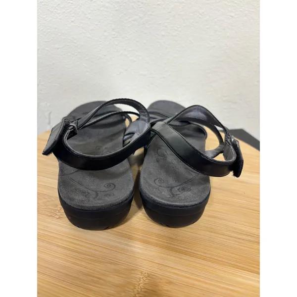 Baretraps Sandals 6.5 M Jerie Black Strappy Slingback Comfort Wedge Walking Shoe - Image 5