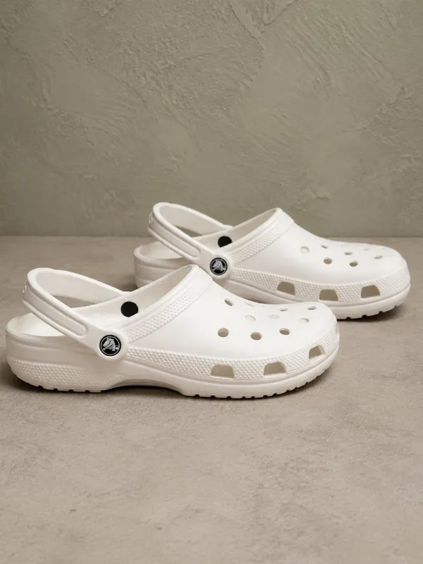 Crocs Classic Clog Off White Women’s 12 Men’s 10 Unisex Slip On NWT - Image 7