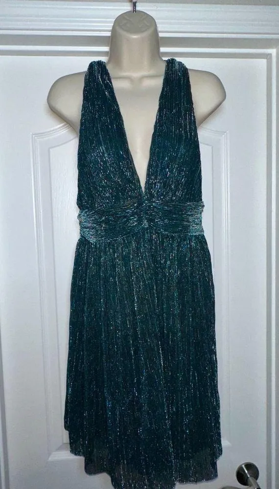 NWT Crystal Sky Deep V-neck Pleated Sparkle Iridescent Women’s Cocktail Dress LG - Image 2