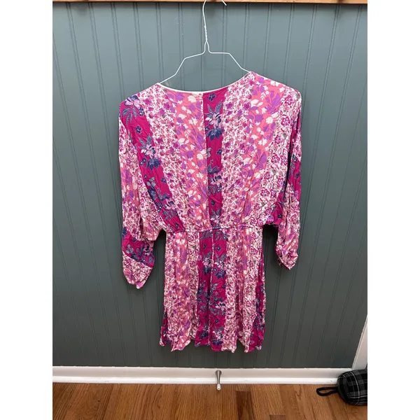 Andree by‎ Unit Pink Floral Patchwork V-Neck Boho Mini Dress Small NWT - Image 3