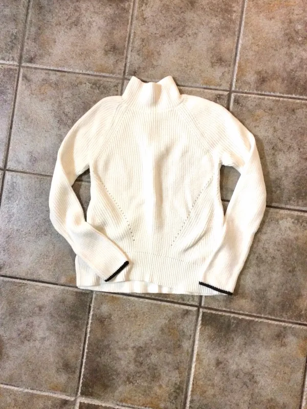 GAP for Good Ivory Mock Turtle Neck Sweater Sz XS Petite - Image 2