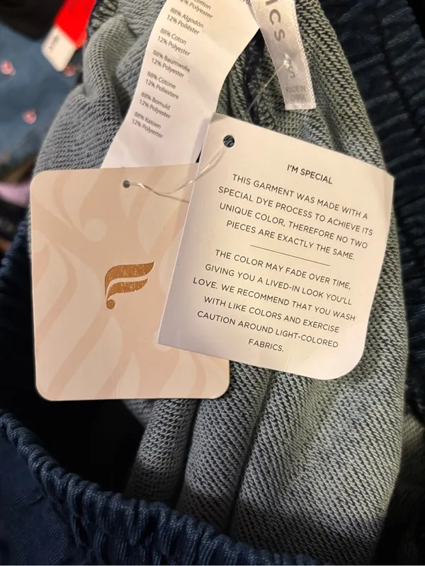 NWT Fabletics Terry Sweatshort sz S - Image 5
