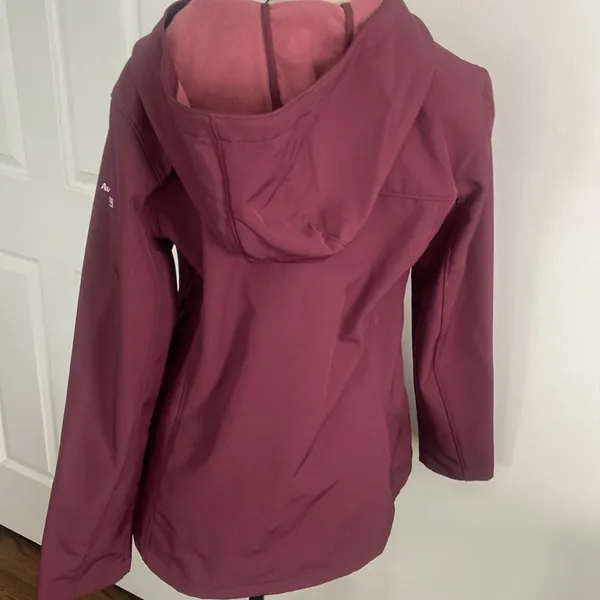 Avalanche burgundy Ski & Snow Jacket Lightweight Performance - Image 3