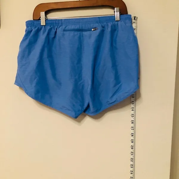 NIKE Dri-Fit Sports Short for Women.Size: L - Image 3