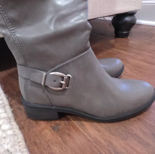 Baretrap Womens Sasson Tall Shaft Riding Boot Size 8.5 Faux Leather Gray Comfort - Image 7