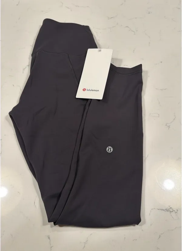 Lululemon Wunder Train HR Tight 25” Pockets - Image 3