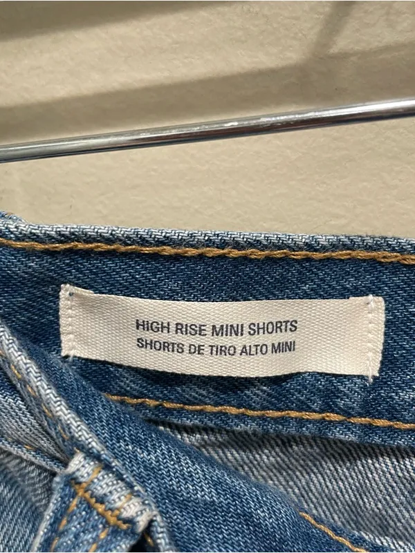 Universal Threads Mini Cut-Off High Rise Denim Shorts Women’s Size 16 - Image 5