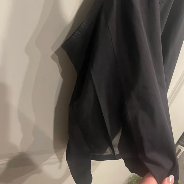 Gymshark Black Tank Top - Image 3