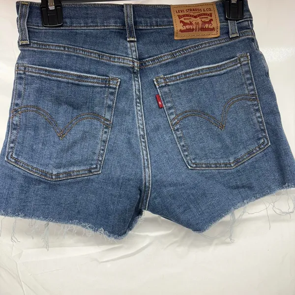 Levis 511 blue denim shorts - Image 4