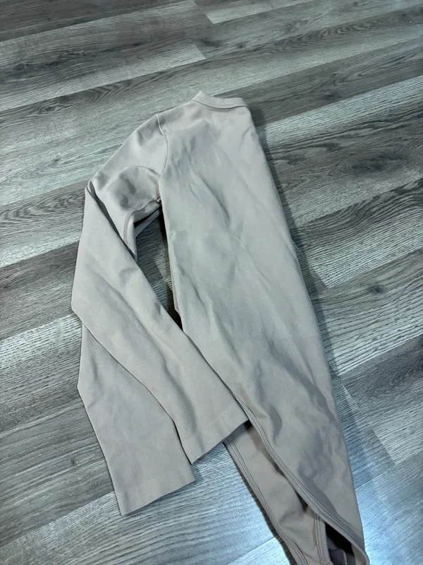 Amazon tan seamless bodysuit - Image 3