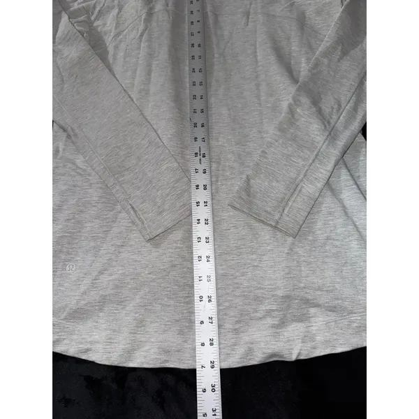 Lululemon Women's Coast Easy Wrap Jacket Heathered Gray Hooded‎ Size 8 - Image 10