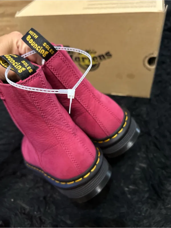 DR MARTENS Zebzag Rigger fuchsia leather boots booties shoes women’s 8 new - Image 4