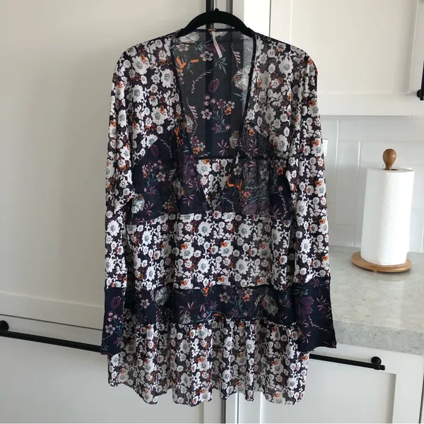 Free People Boho Chic Floral Tunic Top - Image 7