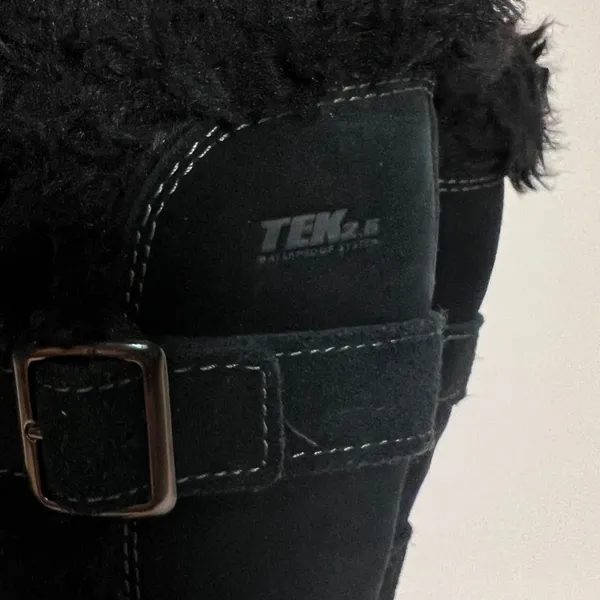 L.L. Bean TEK2.5 Waterproof 7.5 Winter Boots Womens Zip Black Suede Buckle Strap - Image 4