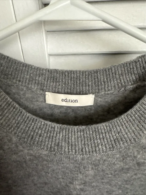 Edition the label Wool Short Sleve Sweater Medium grey - Image 2