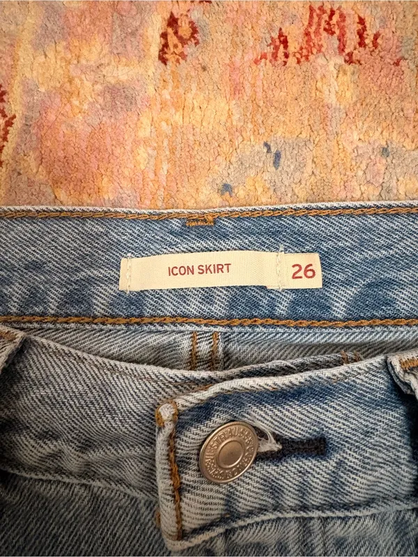 Levi’s Icon Skirt - Image 4