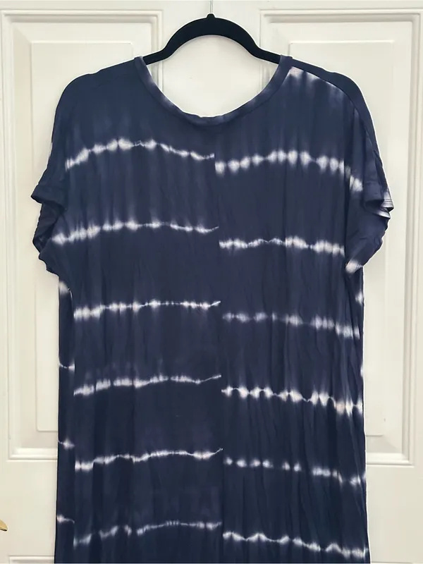 Hailey & co Women's Navy Tie-Dye V-Neck Maxi Dress size L - Image 7