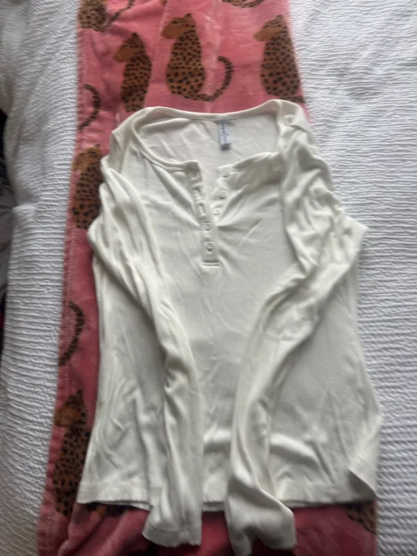 Pretty Garden Long Sleeve Top - Image 2
