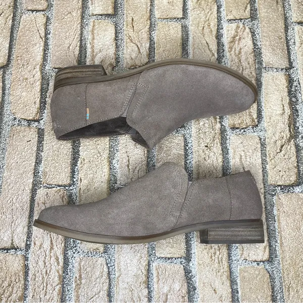 Toms Shaye Suede Low Booties Shooties size 9.5 - Image 4