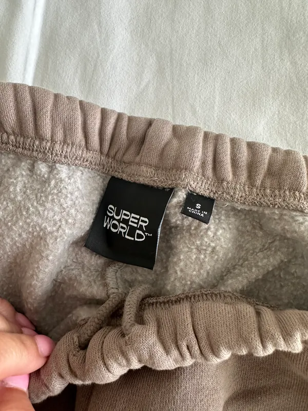 Aritzia Sweatpants - Image 2