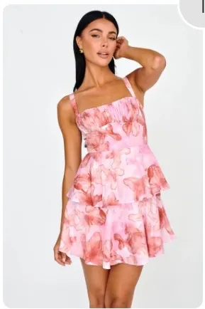 Selfie Leslie Summer/Spring Pink Floral dress - Image 14