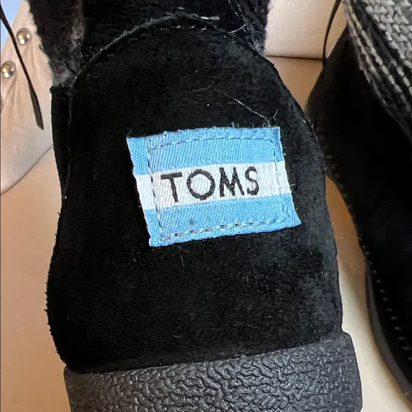 Toms Black Suede Boots with Blue Label‎ Size 6.5 - Image 2