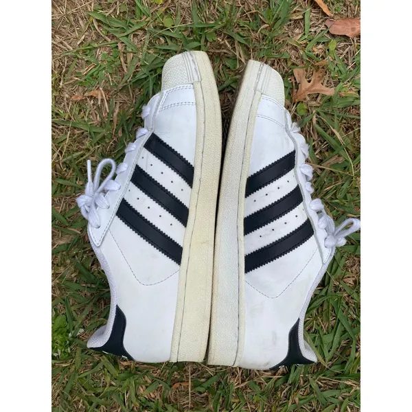 Adidas Superstar White Black Striped Sneakers‎ 9.5 Classic Streetwear Quiet Luxe - Image 9