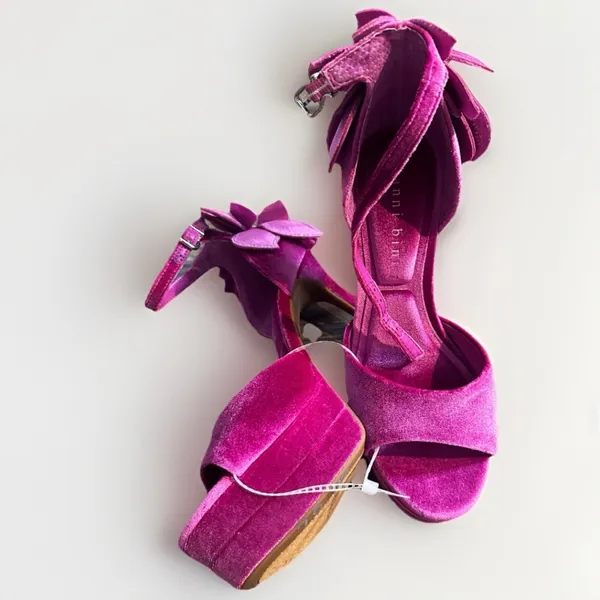 Gianni Bini Fuchsia Velvet Heels Rhinestone Flower Platform Sandals 7 New - Image 8