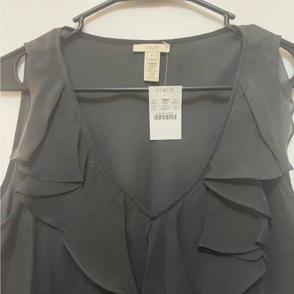 NWT J. Crew Silk Ruffle V-Neck Tank Size 4‎ - Image 3