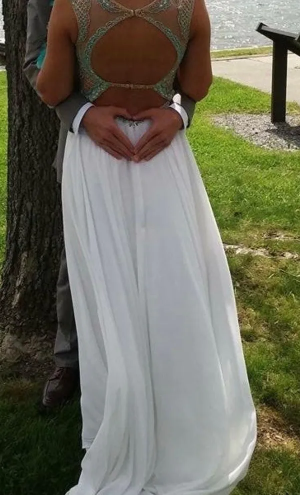 Sherri Hill Prom Gown - Image 3