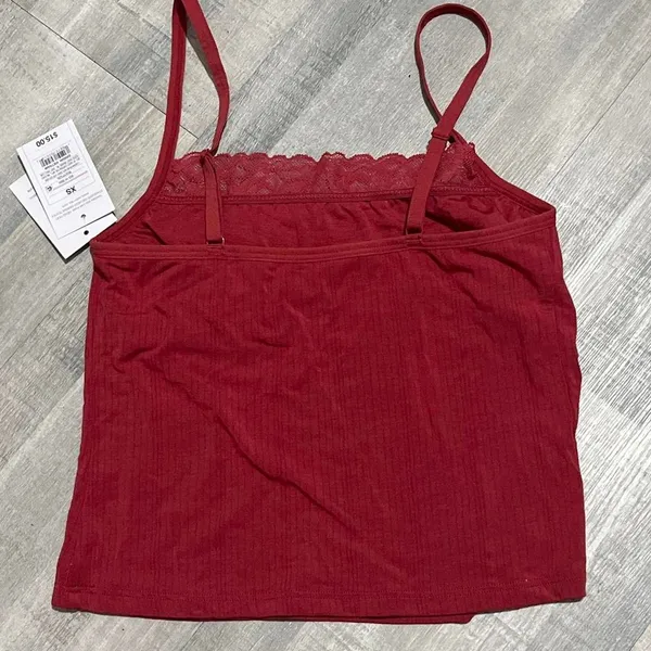 Auden Women's Red and Burgundy - Image 3