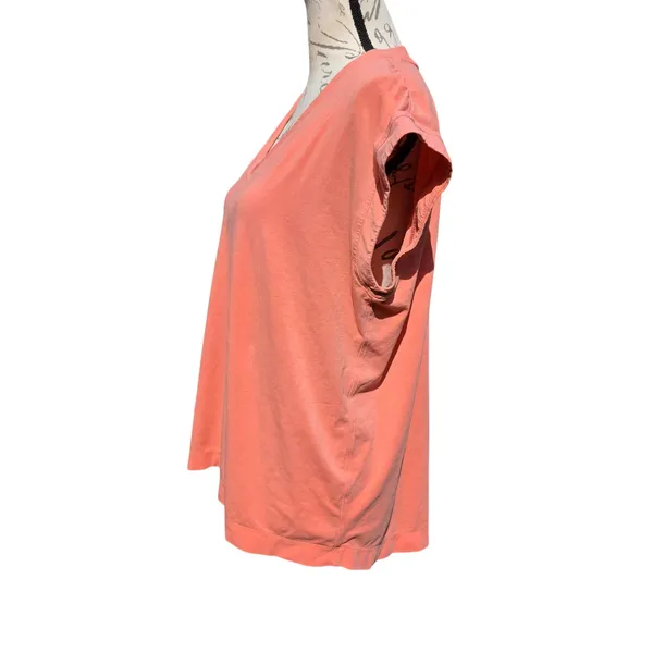 Athleta Avenue Tee Top Island Coral V-Neck Short Sleeve 657842 Womens Medium - Image 4
