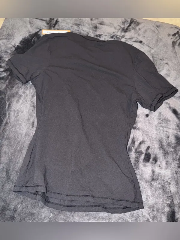 Skims Fits Everybody T-shirt in Onyx Size Small New with tag - Image 9