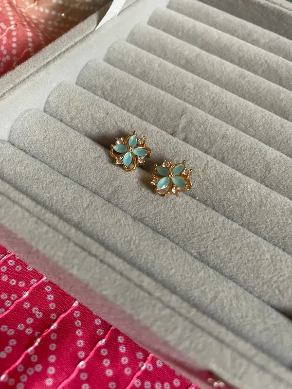 Turquoise Flower Studs Blue - Image 2