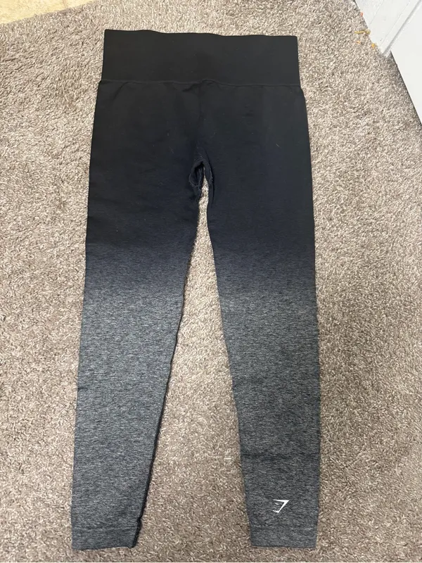 Gymshark Black and Gray Ombre High-Waist Leggings - Image 4
