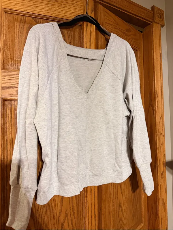 Yogalicious Off-the-Shoulder Light Gray Pullover Sweater - Image 2
