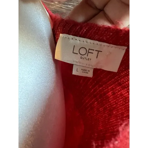 LOFT Women pullover sweater Sz L Red Solid Casual Cozy Crew Fisherman - Image 7