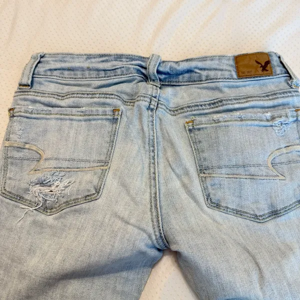 American Eagle Outfitters Distressed Skinny Jeans Low Rise Women’s Size 00 Reg - Image 4
