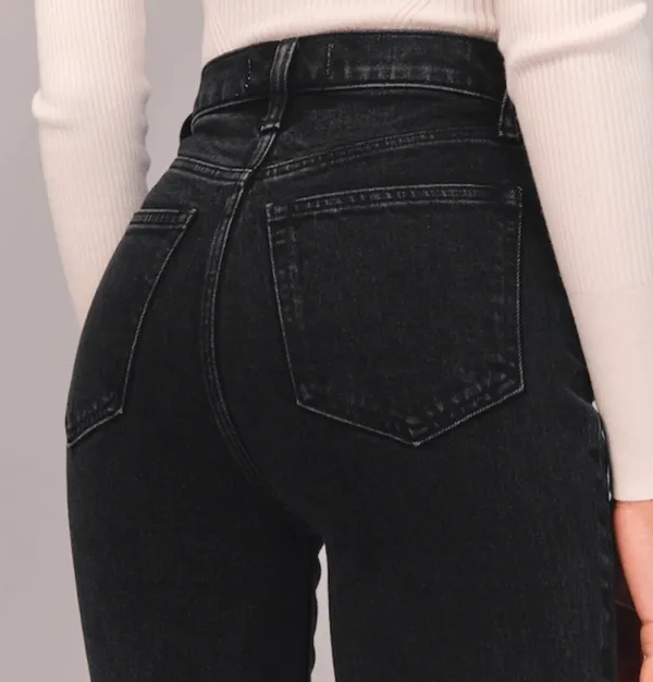 Abercrombie The Kick Flare Ultra High Rise Jeans - Black - Image 4