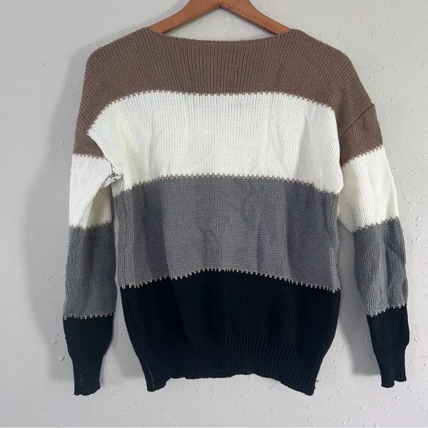 🦋 Striped Tan White Gray Black Sweater Gold Metallic Stitching Fall Casual - Image 2