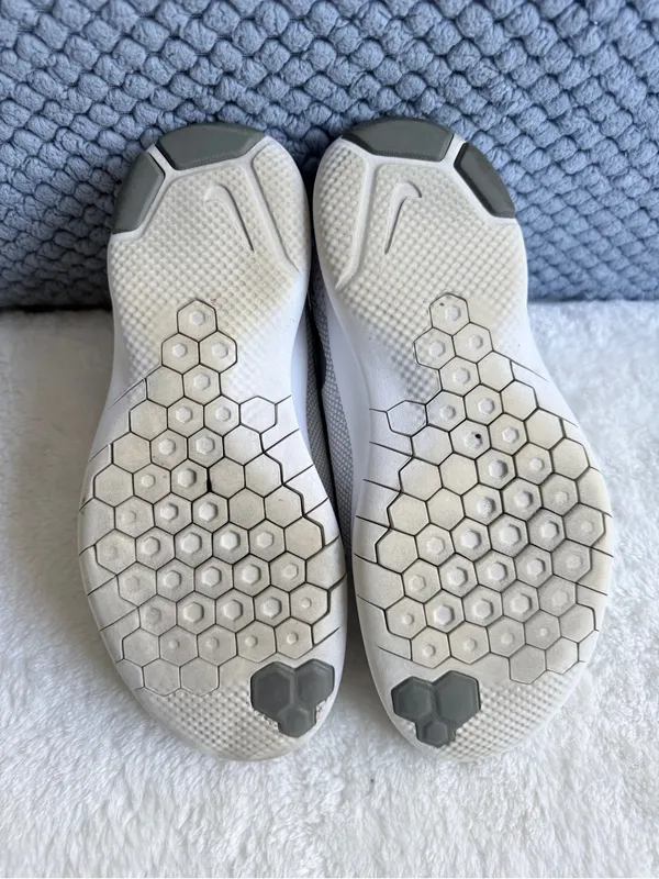 Nike Women Flex Experience RN 7 Size 8 Gray Running Shoes - Image 7