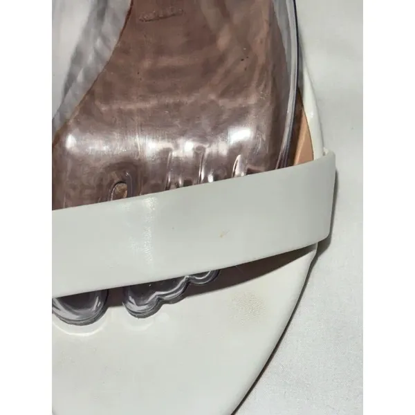 I - Image 4