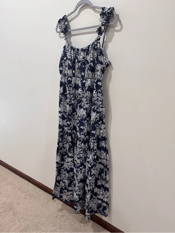 Abercrombie and Fitch Sz L Floral Cottage Navy White Maxi Dress - Image 4