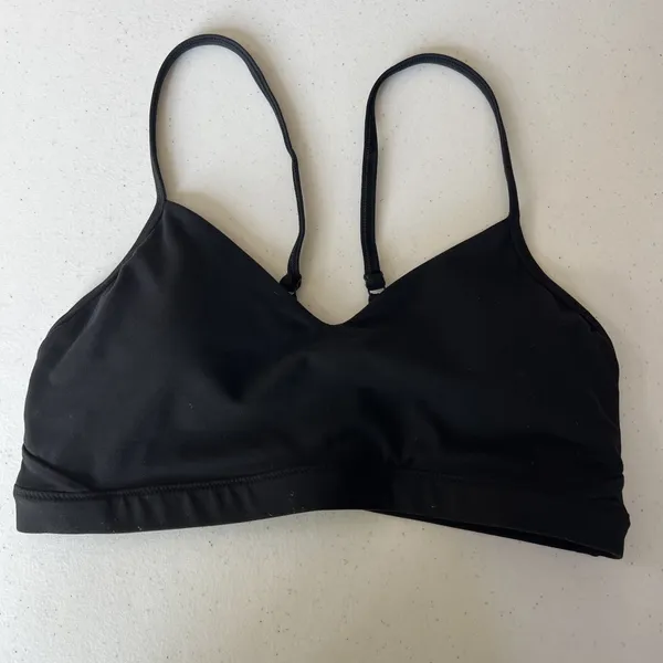 Athleta sports Bra A b C MEDIUM Black Adjustable Straps removable athletic - Image 3