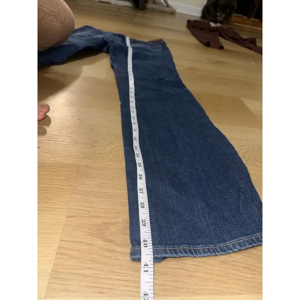 Lucky Brand Bootcut Jeans Sweet and Low - Image 5