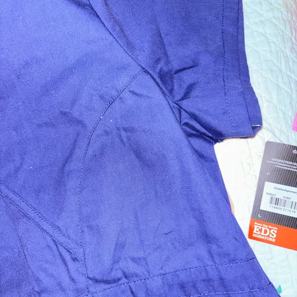 Dickies Blue Scrub Top Mock Wrap large new with tags - Image 4