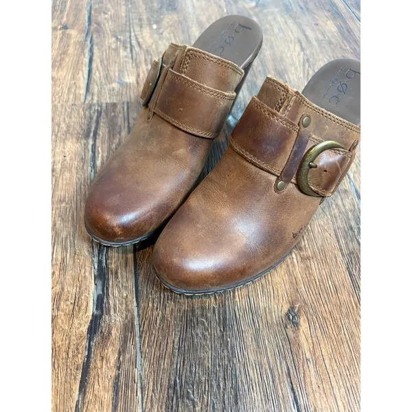 B.O.C. brown buckle clogs Size 7 - Image 5