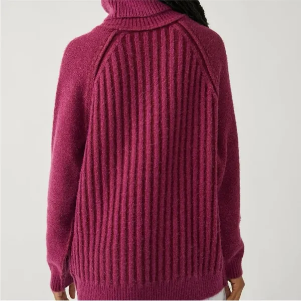 Free People Big City Turtleneck Sweater In Mulberry‎ Garnet Size Medium NWT - Image 3