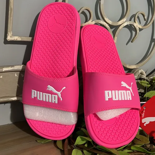 Puma Pink Slides Shower Shoes Sandals Beach Pool Womens 8 - Image 2